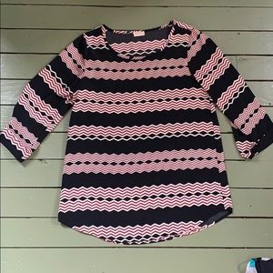 3/4 sleeve uga colors (black,red, & white)